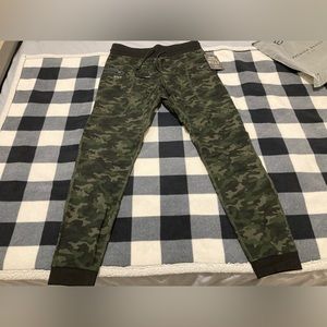 NWT BYLT Elite Jogger Sweatpants Camo Large